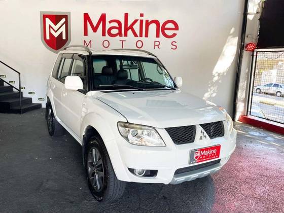 MITSUBISHI PAJERO TR4 2.0 4X4 16V 140CV FLEX 4P AUTOMÁTICO